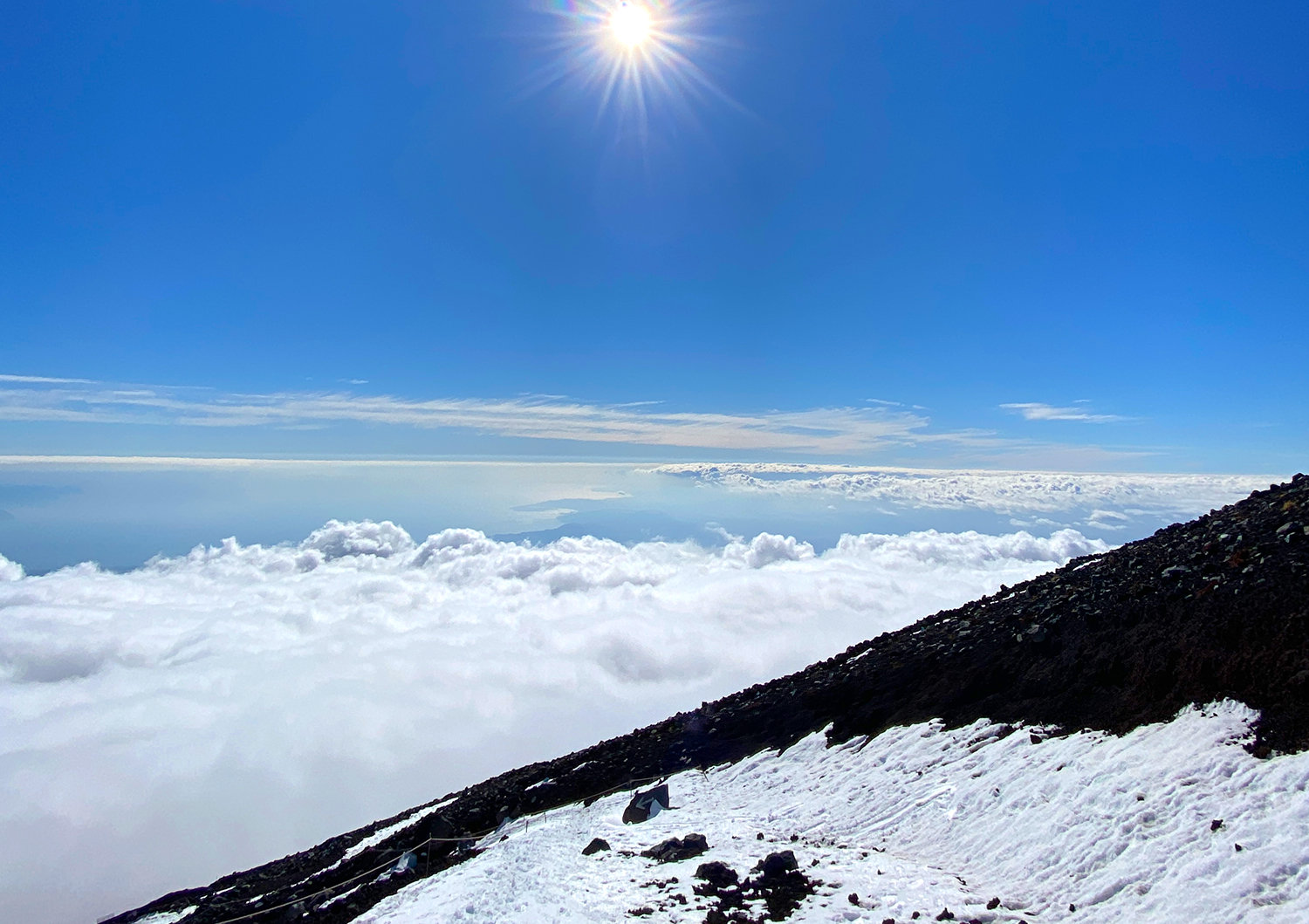 雪の赤岳を諦めて富士山に登ってきたよ